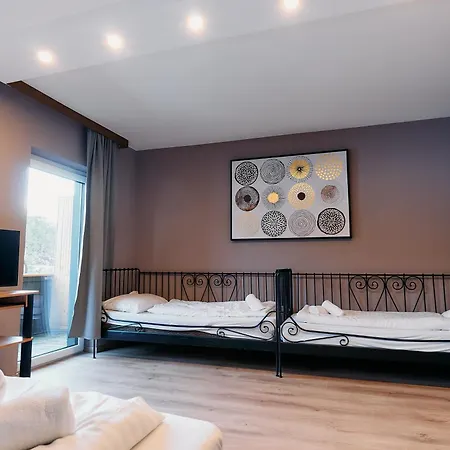 Апартаменты The Art And 3*